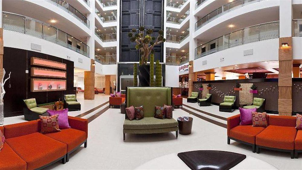 Doubletree By Hilton Sarasota Bradenton Airport Hotel Exterior photo