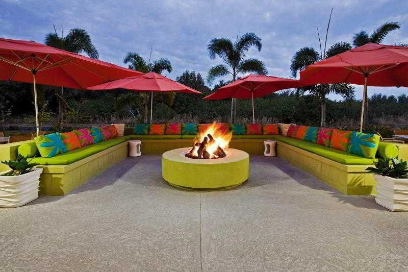 Doubletree By Hilton Sarasota Bradenton Airport Hotel Exterior photo